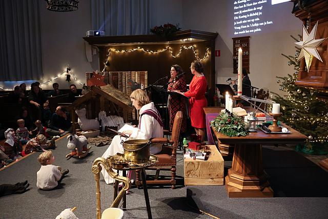 20251221 0008 8V9A2871