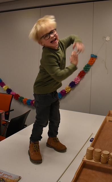 20251122-0053 MHO 0147