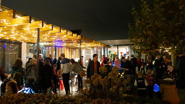 200251109 0195 DSC08205